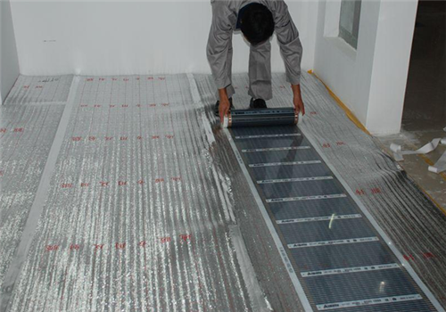 電地暖品牌與耗電量全解析 地暖設備選對是關鍵